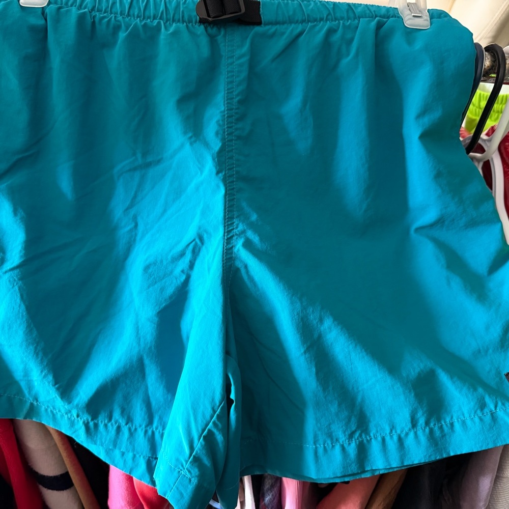 Columbia Men's Blue Shorts